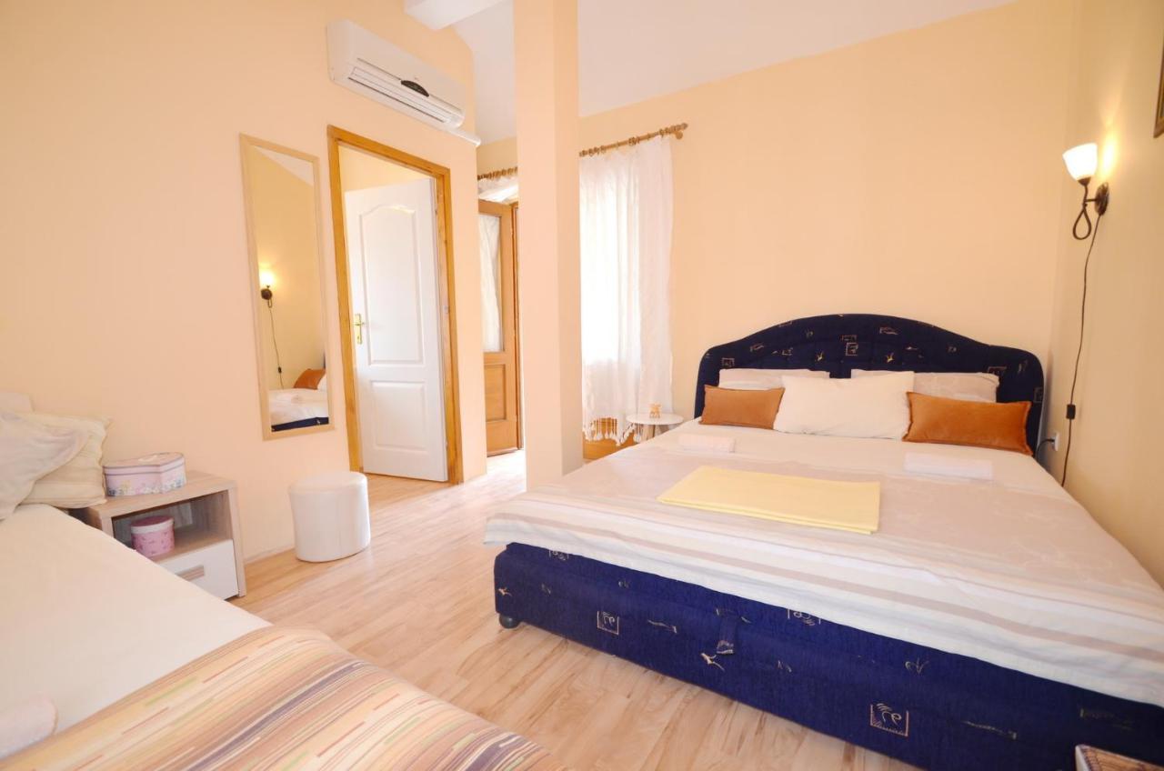 Apartment Romana Tivat Exterior photo