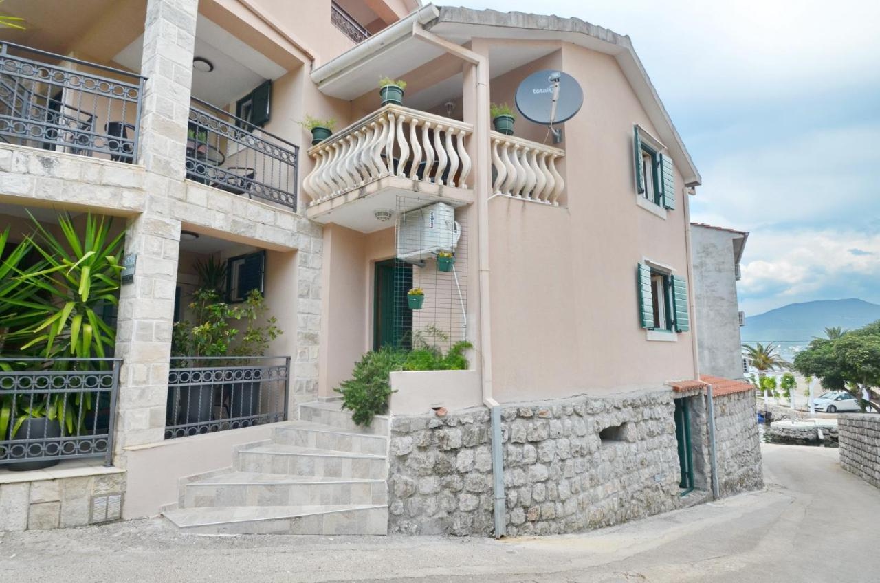 Apartment Romana Tivat Exterior photo